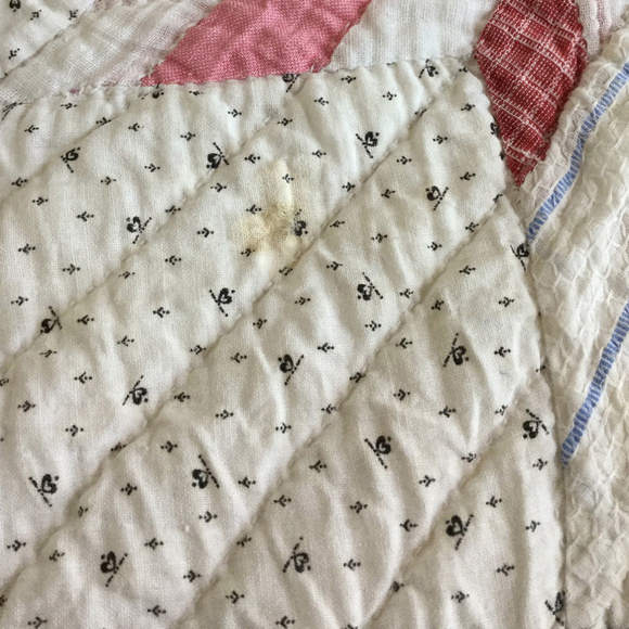 Vintage Quilt // Twin Bed Size - Picture 3 of 7